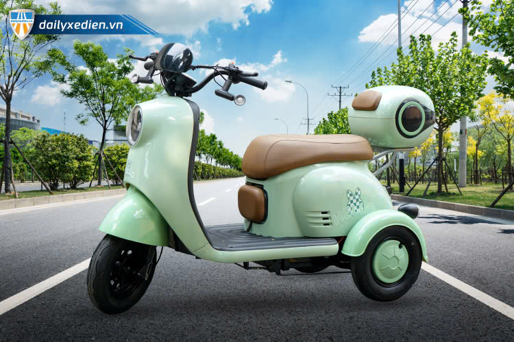 Xe Điện 3 Bánh Đồng Hành Cùng Người Cao Tuổi và Người Khuyết Tật Mỗi Ngày 1 Xe Điện 3 Bánh Bluera Hello