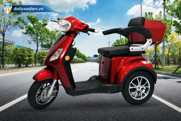 Xe Điện 3 Bánh Đồng Hành Cùng Người Cao Tuổi và Người Khuyết Tật Mỗi Ngày 4 Xe Điện 3 Bánh Bluera Super One