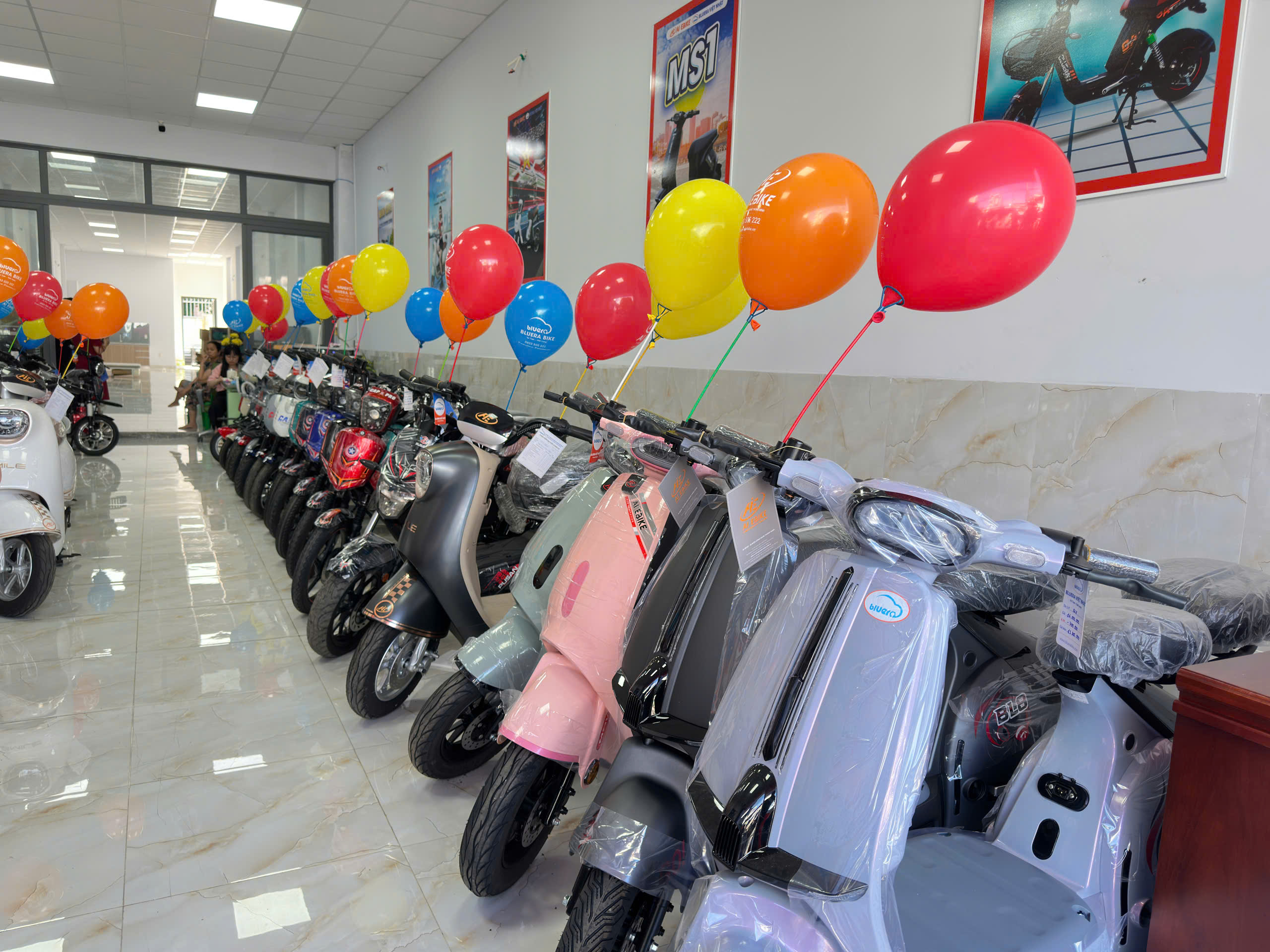 Khai Trương Cửa hàng Xe Điện Chính Hãng Bluera Việt Nhật Đạt Nhân Tâm - Nhiều Khuyễn Mãi Hấp Dẫn Đang Chờ Bạn 2 Khai Trương – Cửa hàng Xe Điện Chính Hãng Bluera Việt Nhật Thành Tay Ga